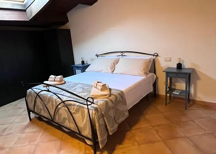 度假居 Dimora Floris Accogliente In Borgo Storico A 7 Chilometri Dal Mare *